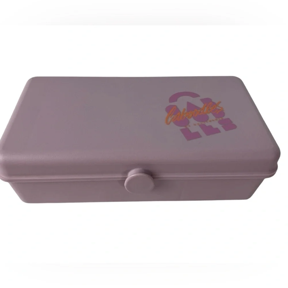 Vintage 80s Caboodles Makeup Cosmetics Case with Mirror Model 2605 Lavender